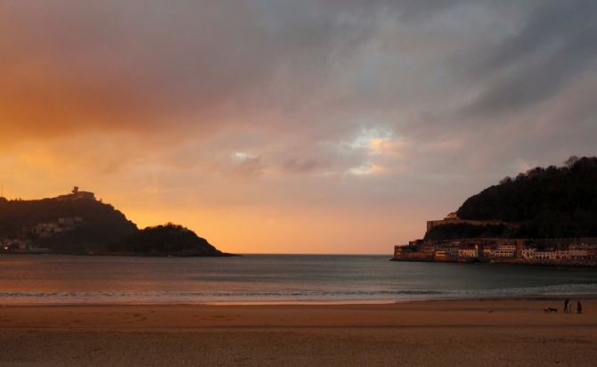 atardecer en la concha: foto en Donostia-San Sebastián