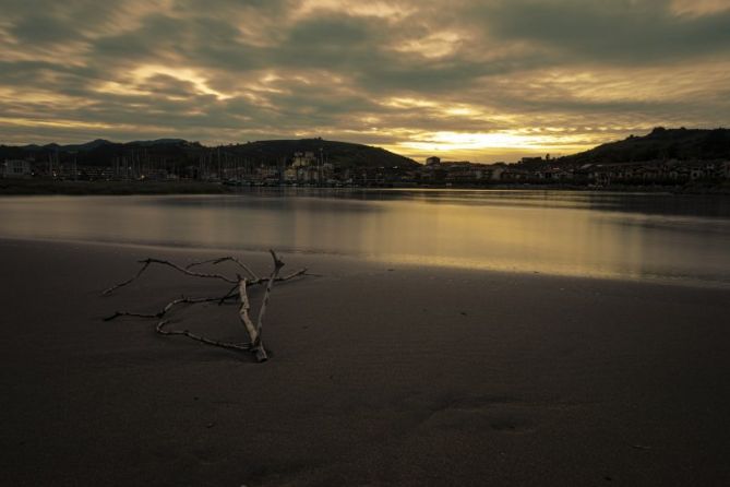 Atardecer en los humedales : foto en Zumaia