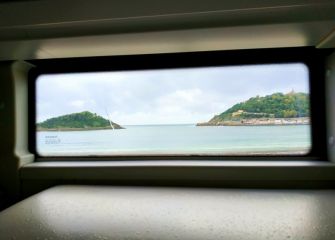 Bella incluso con lluvia y en autobus