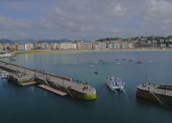 Catamarán y la Bahia