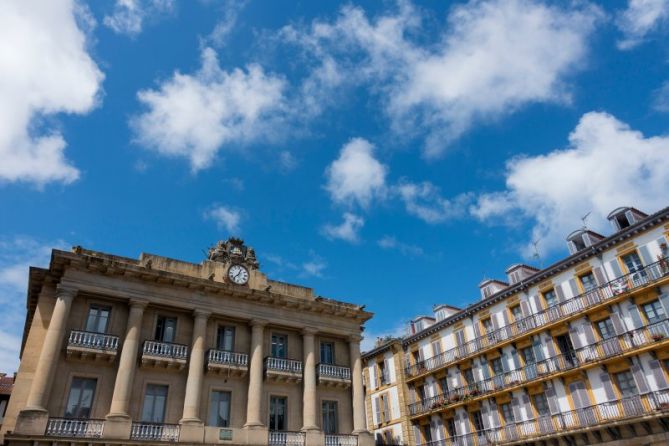 La  Consti: foto en Donostia-San Sebastián