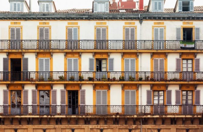 La consti: foto en Donostia-San Sebastián