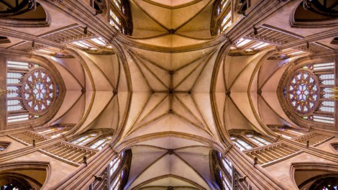 Cruce de bovedas: foto en Donostia-San Sebastián