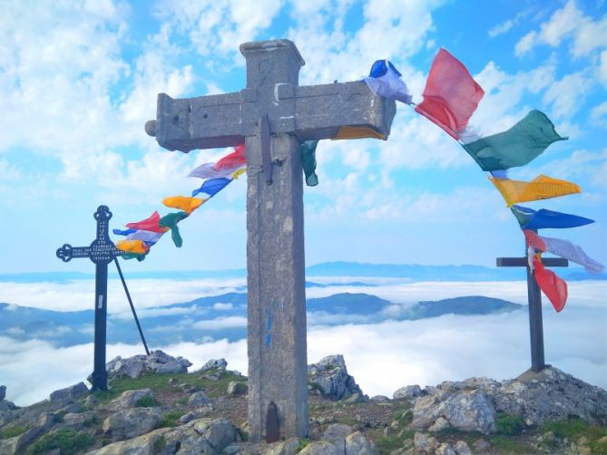 Cruces al viento: foto en Tolosa