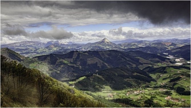 Desde el balcon de belar: foto en Oñati