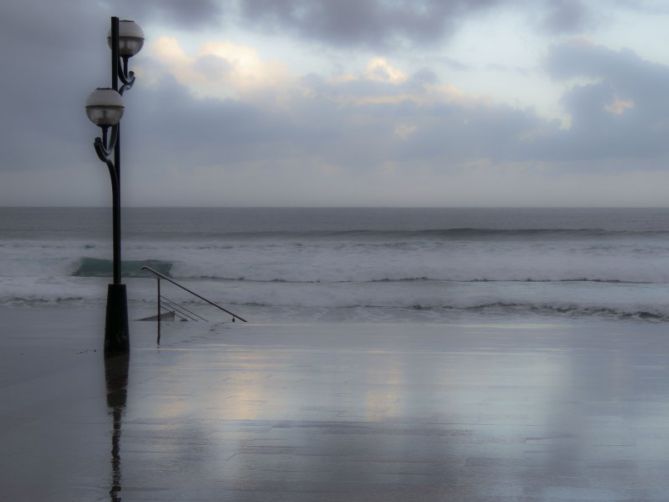 DIA DE LLUVIA: foto en Zarautz