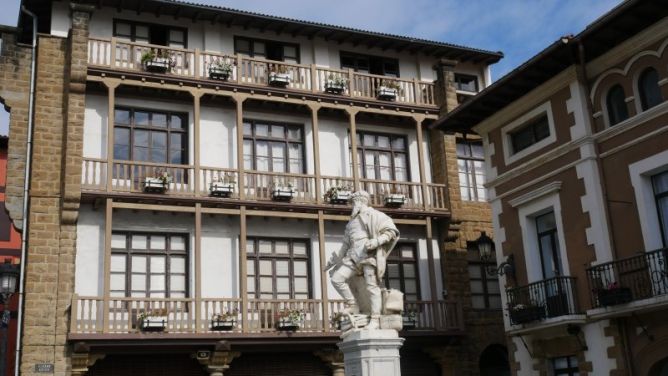 Elcano: foto en Getaria