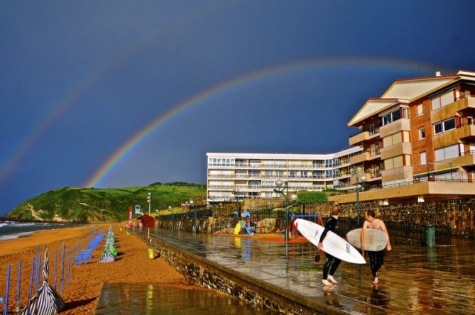 Erromako subir : foto en Zarautz