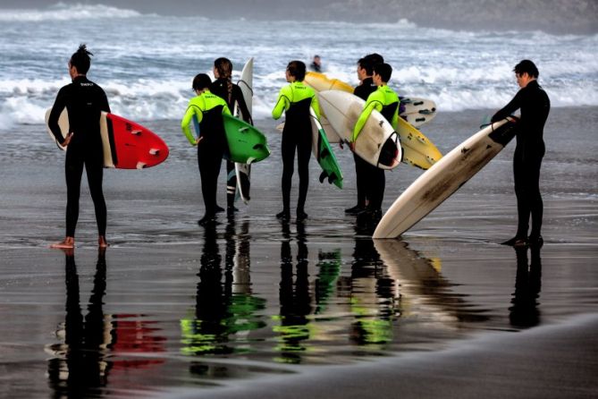 escuela de surf: foto en Donostia-San Sebastián