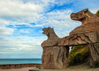 Esculturas en Zumaia