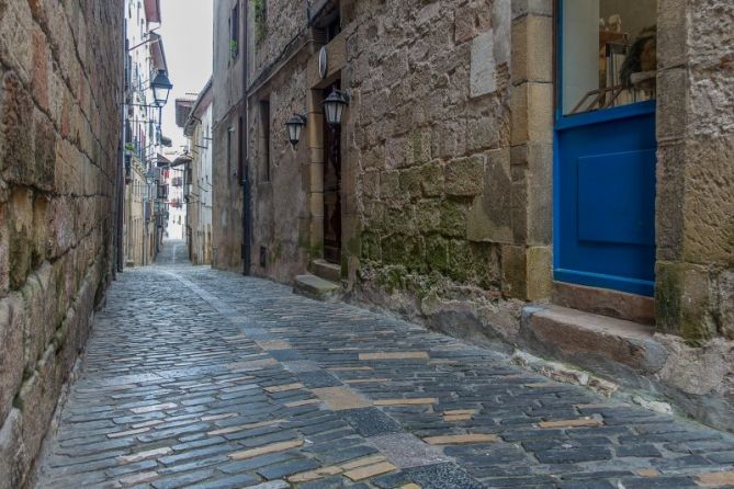 Etxenagusia Margolaria Kalea: foto en Hondarribia