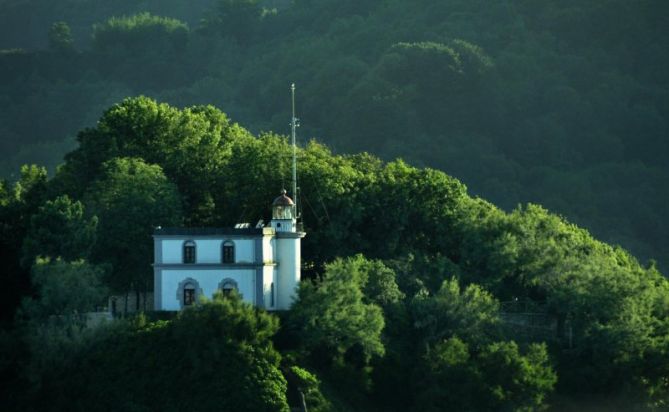 El faro: foto en Donostia-San Sebastián