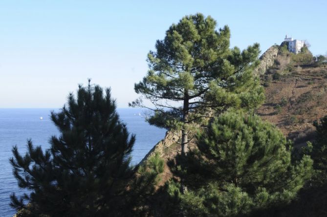 Faro de la Plata: foto en Pasaia