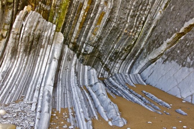 Flysh de Zumaia : foto en Zumaia