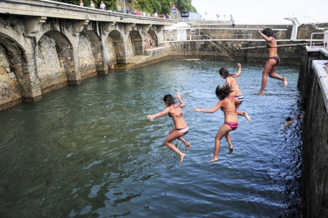 Gastek jolasten portuan : foto en Zarautz