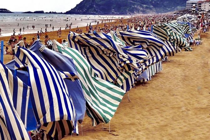 Gran galerna en la playa de Zarautz : foto en Zarautz