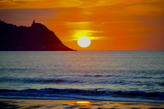 Ilunabarra Zarauzko hondartzan : foto en Zarautz