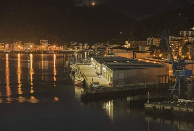 La lonja del puerto: foto en Pasaia