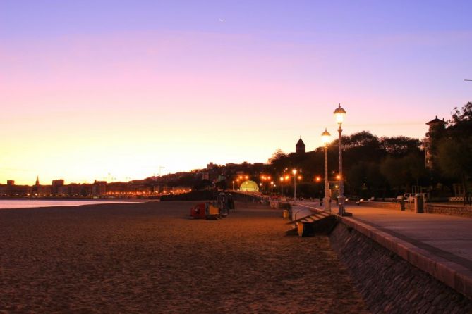 Luna.: foto en Donostia-San Sebastián