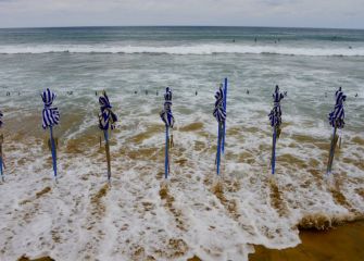 Marea alta en la playa de Zarautz 