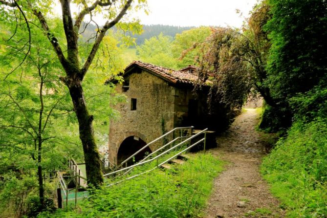 MOLINO DEL MUSEO AITA BARANDIARAN: foto en Ataun