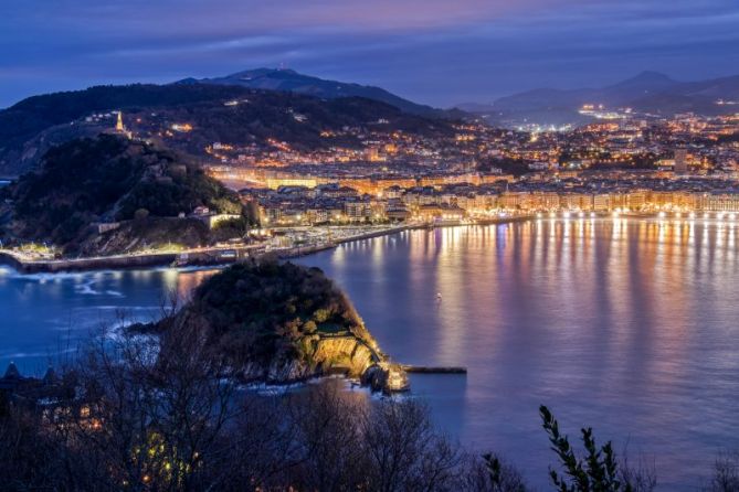 La noche sobre Donostia: foto en Donostia-San Sebastián