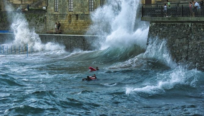 Olas en Zarautz: foto en Zarautz