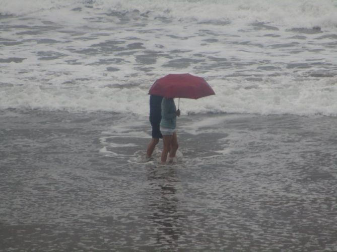 OLEAJE AMOROSO: foto en Zumaia