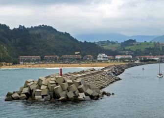 Orio, playa, mar y río