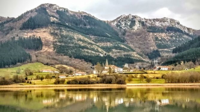 Paisaje de Urkulu: foto en Aretxabaleta