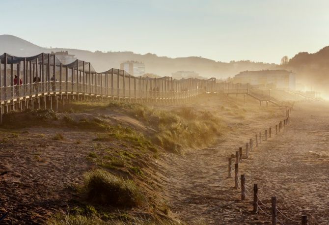 Pasarela de Iñurritza: foto en Zarautz