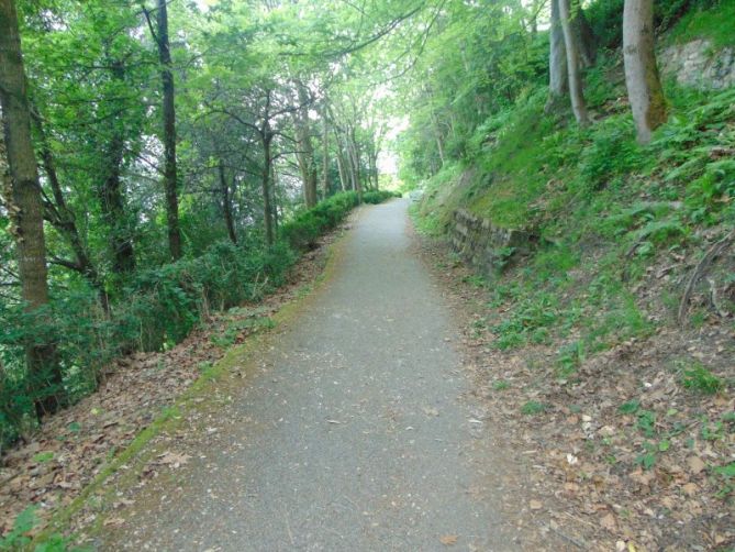 Paseo solitario,Urgull: foto en Donostia-San Sebastián