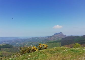 peñas de aia desde el alto de Bianditz