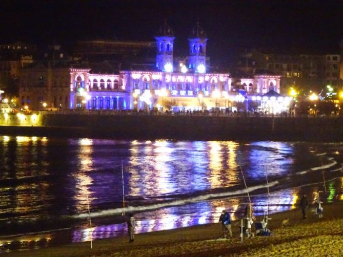 Pescando luces: foto en Donostia-San Sebastián