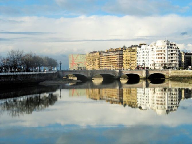 Puente de Santa Catalina: foto en Donostia-San Sebastián