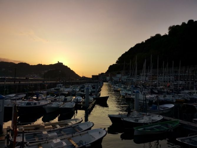 Puerto deportivo : foto en Donostia-San Sebastián