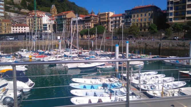 Puerto de Donostia: foto en Donostia-San Sebastián