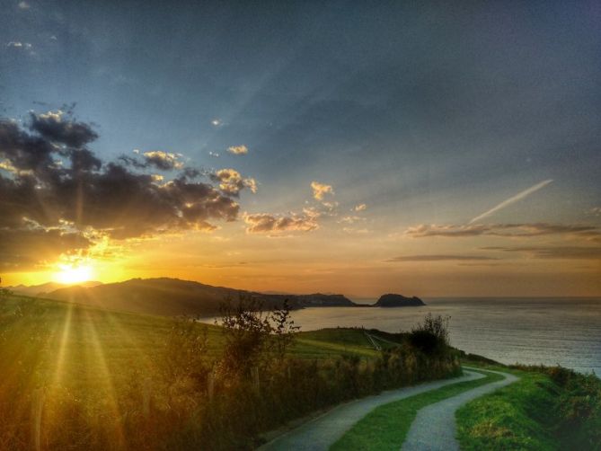 Puesta de sol en Zarautz: foto en Zarautz