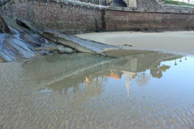 Reflejos.: foto en Donostia-San Sebastián