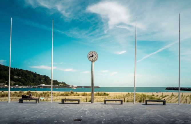 Reloj de playa: foto en Hondarribia