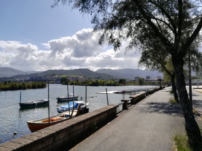 El Río Bidasoa a su paso por Irun: foto en Irun