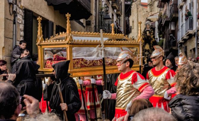 Semana Santa en Hondarribi: foto en Hondarribia