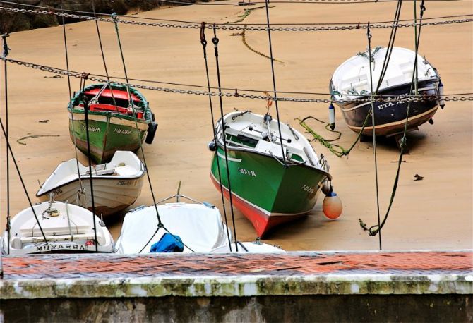 Txalupak: foto en Zarautz