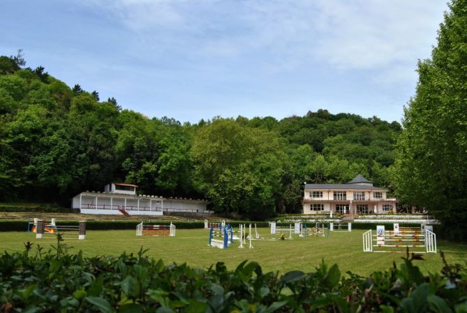 Zaldien zain: foto en Donostia-San Sebastián