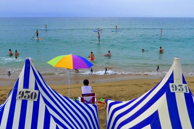 Zarautzko  hondartza udaran : foto en Zarautz