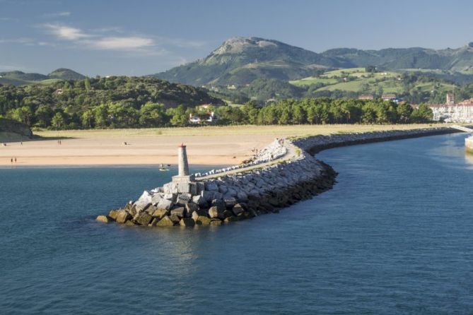 ZUMAIAKO PANORAMIKA: foto en Zumaia