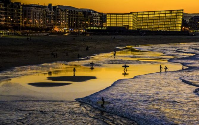 ZURRIOLA: foto en Donostia-San Sebastián