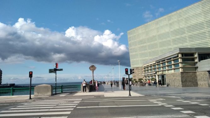 ACCIÓN, REFLEXIÓN,CALMA: foto en Donostia-San Sebastián