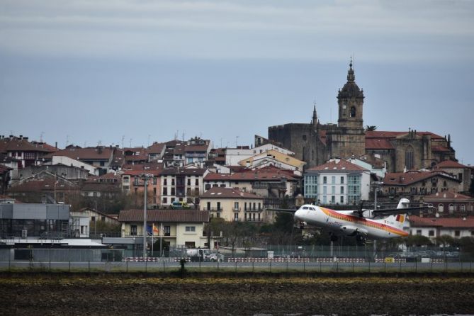 AIRERATZEN: foto en Hondarribia