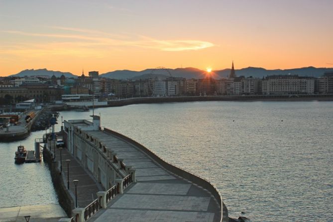 Amanece que no es poco.: foto en Donostia-San Sebastián